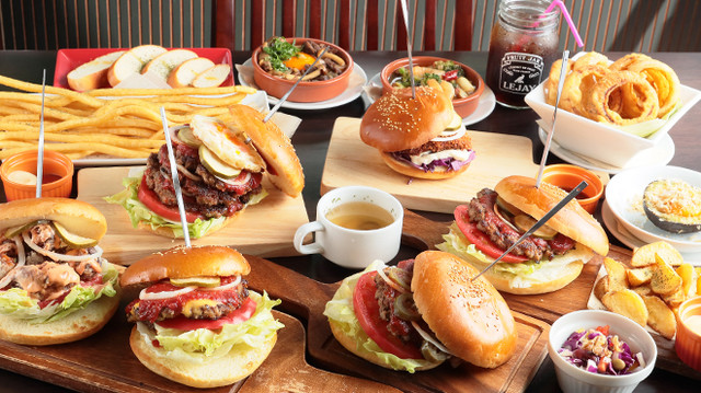 ペニンシュラバーガー Peninsula Burger 新舞子 ハンバーガー 食べログ