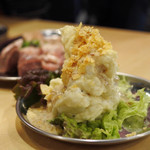 大阪焼肉・ホルモン ふたご - 名物ふたごのポテトサラダ