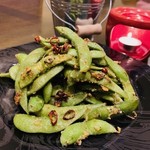 Grilled edamame peperoncino style