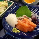 Yoshida Shinkan - B定食、C定食に付くお刺身