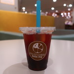 ジェラフル - ドリンク写真:タピオカドリンク ストロベリーティー Mサイズ