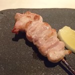 炭火焼き鶏とスパイスカレー 日本橋室町 ハラカラ - 