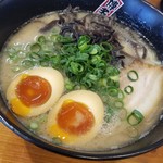 博多ラーメン　田中 - 博多ラーメン煮卵トッピング