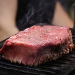 生ホルモン処 おさむちゃん。 - おさむちゃん名物、タンステーキ✨