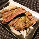 土鍋ご飯と蕎麦 横濱深夜食堂 - 牛肉のワサビ焼き