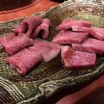 炭火焼肉 舞牛 - 