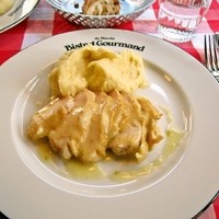 ビストロ グルマン - 鶏胸肉のロースト。