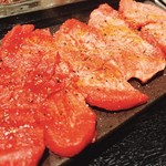 ホルモン 稲田屋 - 