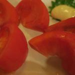 酒菜坊 橋蔵 - 冷やしトマト　ズームアップ