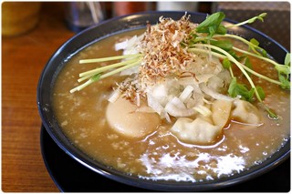 ◯平ラーメン - 鶏スペシャル全部入り  800円　”食べるスープ”って感じのどろどろスープ。うんまいの。