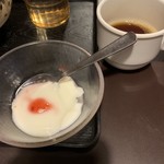 青山ふーちん - コーヒー、デザート付きです。