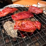 じごろ七厘焼肉 金べこ - 