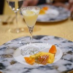 トゥ・ラ・ジョア - 