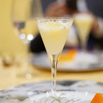 トゥ・ラ・ジョア - 