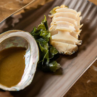 活鮑の鉄板焼き