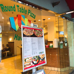 Round Table Pizza - 