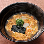 Red egg, egg-bound udon