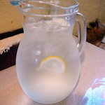 ウッデンシップ - 水はレモン入りのピッチャーで♪2009/1