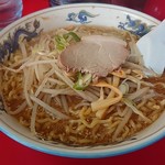 華龍 - みそラーメン500円