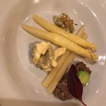 小石川 中勢以 - 