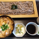 かごの屋 - 炙り鶏の親子丼L(´∀｀)/ざる蕎麦set