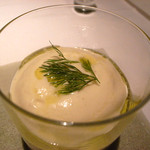 イタリアン オット - 毛ガニと塩のパンナコッタ　ビシソワーズのエスプーマ仕立て