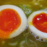 特製華丸そば（味玉アップ）
