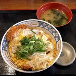 街かど屋 - 手仕込かつ丼（500円）