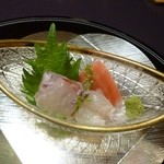 遊季の里 - 201.12　向付　鮪、イカ、鮃