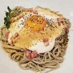 ビーダブリュー カフェ - おぼろ豆腐で作る冷たい蕎麦