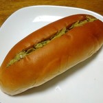 ベーカリーハウス マイ - 抹茶コッペ