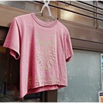 中華そば 梟 - 店名Ｔシャツ。のれんか看板替わり？