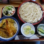 いなにわうどん - Aセット