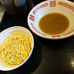 中華ソバ 伊吹 - 