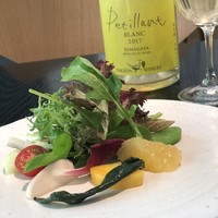 ラ・ボンヌターブル - 