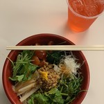 担々麺 にし森 - 担々油そば 全部乗せ 800円。