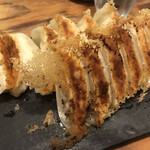 スタンドシャン食 Osaka北新地 Champagne & GYOZA BAR - 