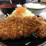 まるやま食堂 - マル得ロースかつ定食