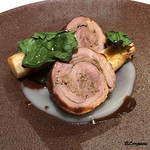 カーサ・デル・チーボ - ﾎﾟﾙﾁｰﾆ詰めﾎﾛﾎﾛ鳥とﾎﾜｲﾄｱｽﾊﾟﾗのﾑﾆｬｲﾔ