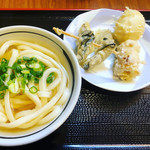純手打ち讃岐うどん五郎 - ミニちくわ&こんぶ
      ¥140
      たまご天
      ¥110