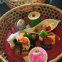 韻松亭 - 花籠膳 月