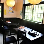 水と緑のふる里　森の駅 - 画面 左奥の席へ案内されました。　　　　　2019.05.19