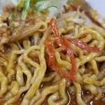 北海道山椒うま辛味噌ラーメン 辛幻 - 生唐辛子？ハバネロ？たくさん♪