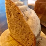 naturam kazuya sugiura - 本物の切り株を使ったパン皿