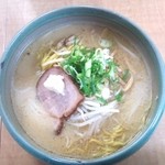 麺屋 彩未 - みそラーメン