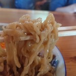 ケンチャンラーメン - 極太縮れ麺