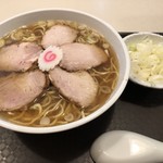 赤坂味一 - ラーメン、チャーシュー固め750円＋ネギ50円