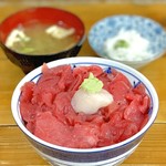 みなと食堂 - 本マグロ中落丼 ホタテ入(1,200円)