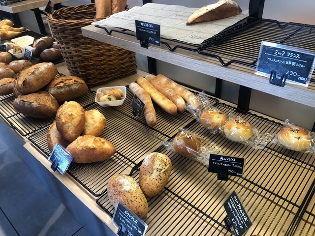 ベーカリー パレード Bakery Parade 深日町 パン 食べログ ベーカリー パレード Bakery Parade 深日町 パン 食べログ