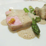 イル プレージョ - イタリア産仔牛のロースト　王様椎茸のクレーマ　マスタードシードのアクセント